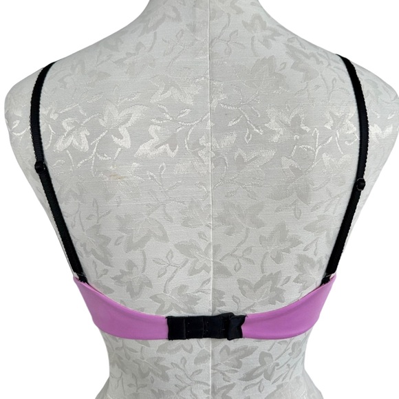 Victoria's Secret Very Sexy Push Up Pink Bra Black Lace Trim Size 32C - Picture 5 of 10